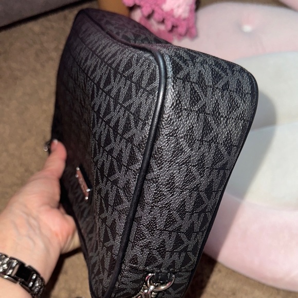 Michael Kors Black Patterned Shoulder Bag - Picture 8 of 8